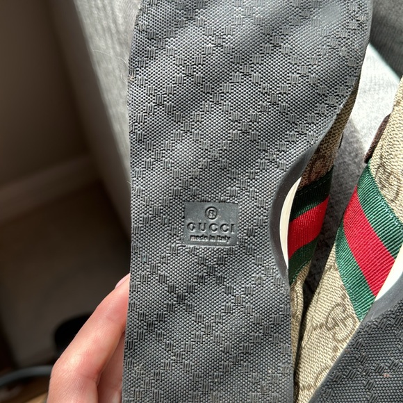 BOYS GUCCI Velcro shoes - Picture 3 of 8
